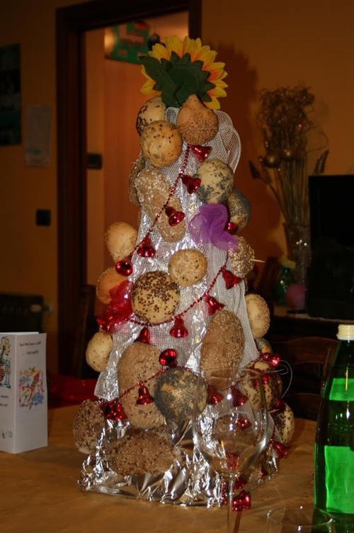 Centrotavola di Moorea fatto con i panini Centrotavola di Moorea fatto con i panini